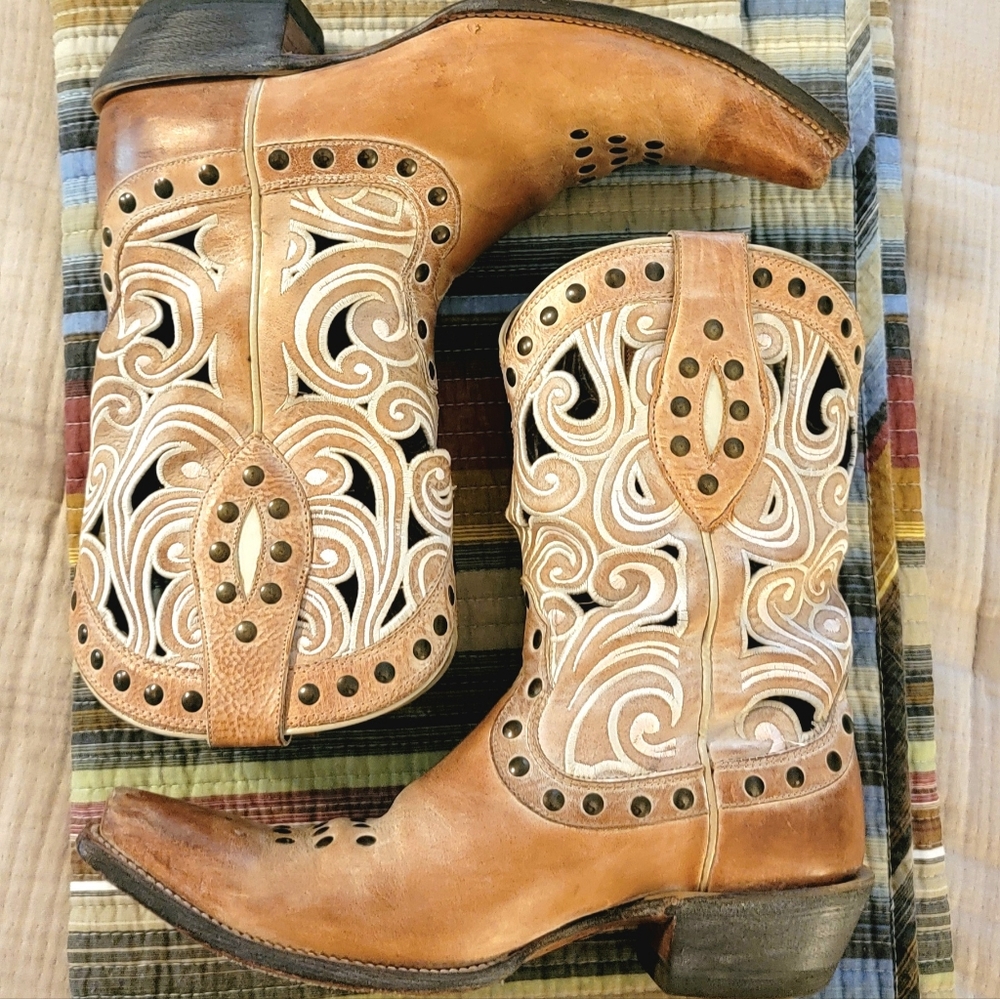 Ariat Womens Cowgirl Boots, Sz 10